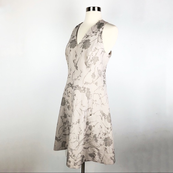 T TAHARI Annalise Fit and Flare dress taupe floral - Picture 5 of 8